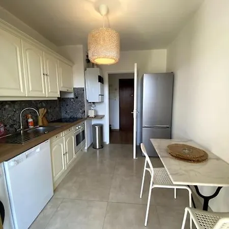 Bel T2, Lumineux Apartment